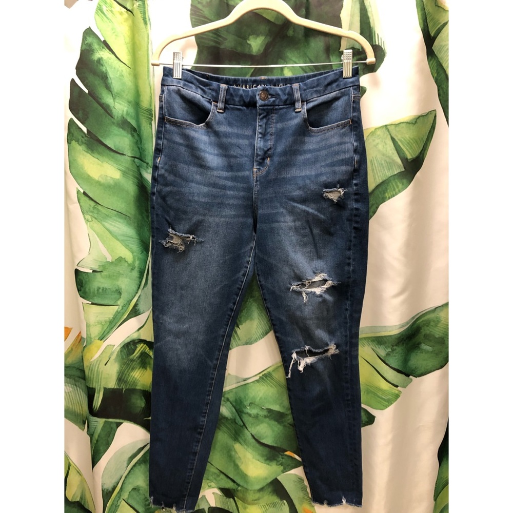 AMERICAN EAGLE Dream Jean Curvy High-Rise Jegging